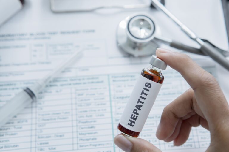 Studie zeigt signifikante antivirale Aktivität des Wirkstoffs Bulevirtide